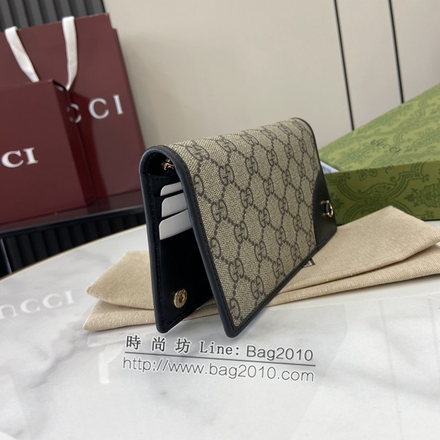 Gucci專櫃古馳最新款Emblem系列翻蓋長夾錢包 jh2403型號：821802